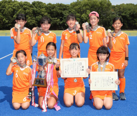 第45回 全国スポーツ少年団交流大会 女子優勝・各務原 (かがみはら) オレンジスポーツ少年団 (初優勝・岐阜県) 2022/8/14 Photo by 佐藤茂樹 Sposho-Women_2022-Win-Kakamigahara_pic01