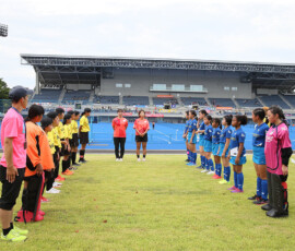 第45回 全国スポーツ少年団交流大会 相手をたたえるセレモニー (朝日・品川 2020) の様子 (2022/8/14) Photo by 佐藤茂樹 Sposho-Women_AS-Asahi-Shinagawa_20220814_pic69